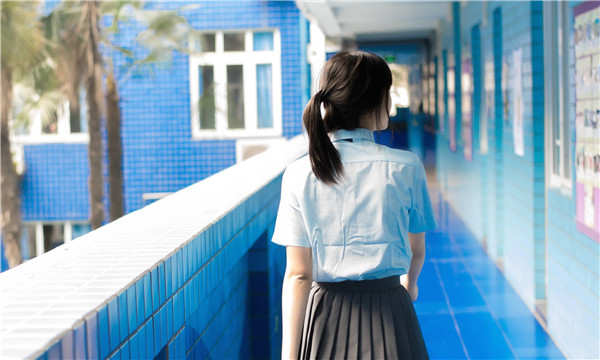 盐津如何找到一个可以帮助我生孩子的女人？